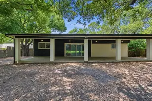 714 S Deerfield Cir, Arlington, TX 76015 - Photo 19