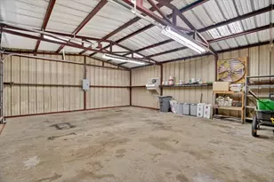 100 Green Meadows Cir, Springtown, TX 76082 - Photo 33