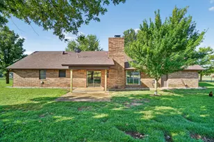 100 Green Meadows Cir, Springtown, TX 76082 - Photo 7