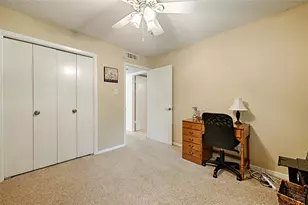 2954 Woodcroft Cir, Carrollton, TX 75006 - Photo 29