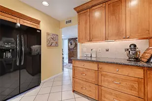 2954 Woodcroft Cir, Carrollton, TX 75006 - Photo 15