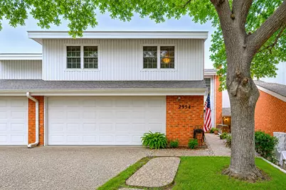 2954 Woodcroft Circle, Carrollton, TX 75006 - Photo 3