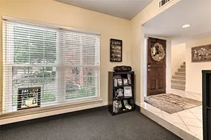2954 Woodcroft Cir, Carrollton, TX 75006 - Photo 7