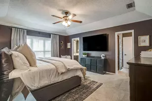 1026 Hazelwood Dr, Mansfield, TX 76063 - Photo 13