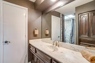 1026 Hazelwood Dr, Mansfield, TX 76063 - Photo 17