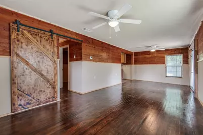 19486 Valentine, Kemp, TX 75143 - Photo 3