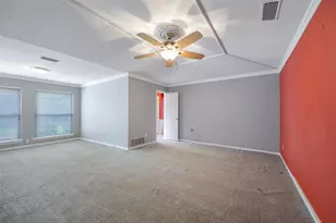 9233 Middle Glen Dr, Dallas, TX 75243 - Photo 21