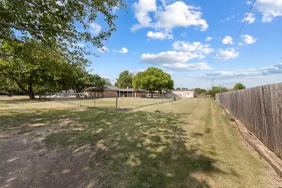804 Lark Lane, Oak Leaf, TX 75154 - Photo 33