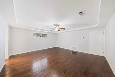 804 Lark Lane, Oak Leaf, TX 75154 - Photo 13