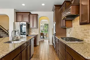 2917 Lakefield Dr, Little Elm, TX 75068 - Photo 11
