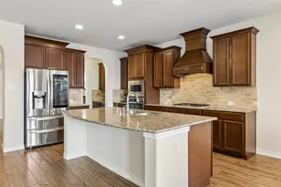 2917 Lakefield Dr, Little Elm, TX 75068 - Photo 9