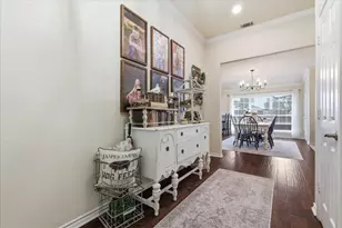 202 Colonial Heights, Sanger, TX 76266 - Photo 5