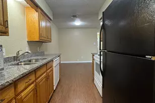 1116 Landsdale Ln, Saginaw, TX 76179 - Photo 9