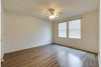 638 Silvertop Road, Arlington, TX 76002 - Photo 21