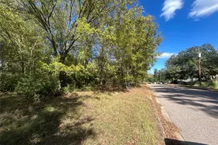11 Bayshore Dr, Athens, TX 75752 - Photo 1