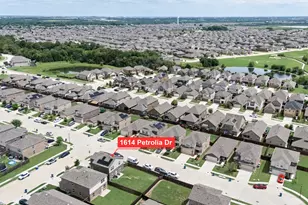1614 Petrolia Dr, Forney, TX 75126 - Photo 29