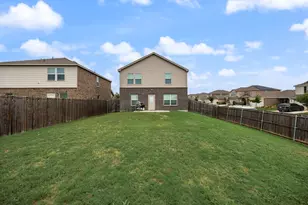 1614 Petrolia Dr, Forney, TX 75126 - Photo 25