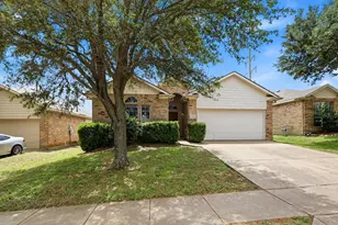 7440 Alverstone Dr, Fort Worth, TX 76120 - Photo 3
