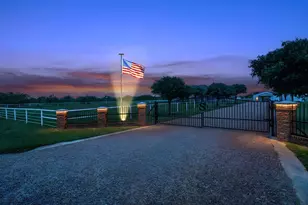 13507 Friendship Rd, Pilot Point, TX 76258 - Photo 37