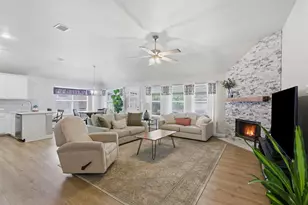 6413 Morning Dew Dr, Midlothian, TX 76065 - Photo 7