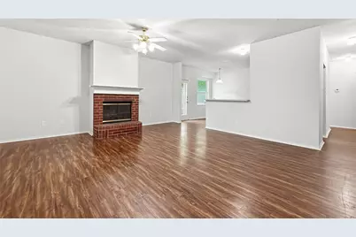 10517 Fossil Hill Drive, Fort Worth, TX 76131 - Photo 3