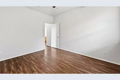 10517 Fossil Hill Drive, Fort Worth, TX 76131 - Photo 19