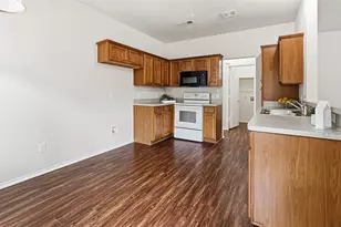 10517 Fossil Hill Dr, Fort Worth, TX 76131 - Photo 7