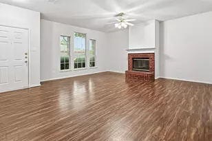 10517 Fossil Hill Dr, Fort Worth, TX 76131 - Photo 7
