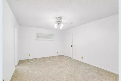 6313 Whitman Avenue, Fort Worth, TX 76133 - Photo 11