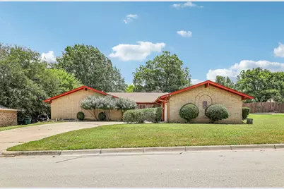 6313 Whitman Avenue, Fort Worth, TX 76133 - Photo 1