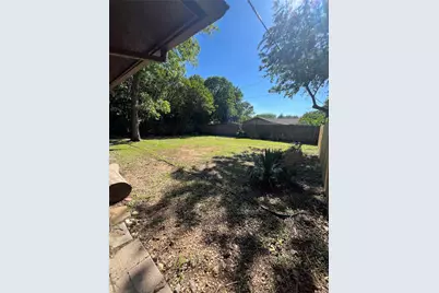 2302 Mercedes Road, Denton, TX 76205 - Photo 21