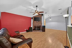 1001 Ridge Top Dr, Burleson, TX 76028 - Photo 5