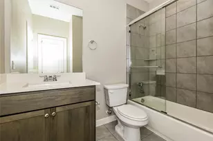 3023 Songbird Ln, Garland, TX 75043 - Photo 3