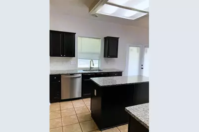 2078 Belvedere Drive, Lewisville, TX 75067 - Photo 7
