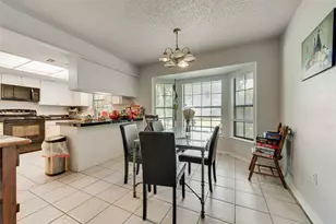 915 Freestone Dr, Arlington, TX 76017 - Photo 13