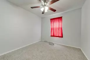 915 Freestone Dr, Arlington, TX 76017 - Photo 19