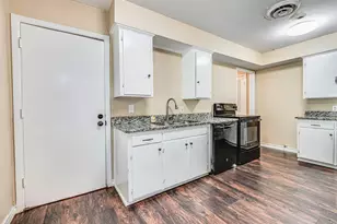 504 John Arden Dr, Waxahachie, TX 75165 - Photo 11