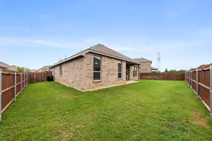 3724 Twin Pines Dr, Grand Prairie, TX 76065 - Photo 25