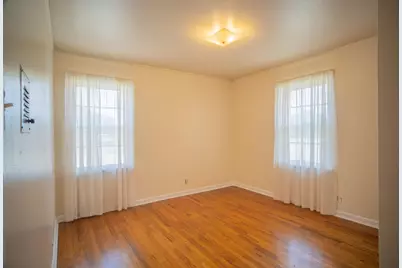 5245 Ira Street N, Haltom City, TX 76117 - Photo 5
