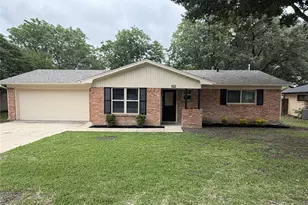 102 Cherokee Circle, Waxahachie, TX 75165 - Photo 1
