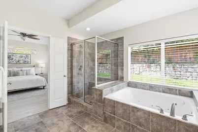 9813 Cliffside Drive, Irving, TX 75063 - Photo 15