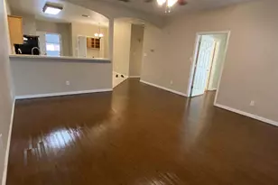 300 E Main St, Lancaster, TX 75146 - Photo 5