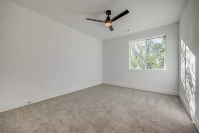 430 W Munson Street, Denison, TX 75020 - Photo 19