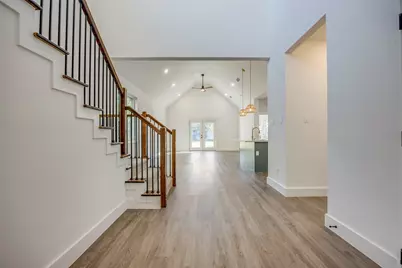 430 W Munson Street, Denison, TX 75020 - Photo 5
