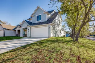 430 W Munson St, Denison, TX 75020 - Photo 1
