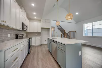 430 W Munson Street, Denison, TX 75020 - Photo 9