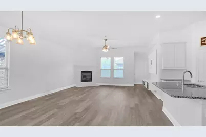1520 Summit View Lane, Little Elm, TX 76227 - Photo 9