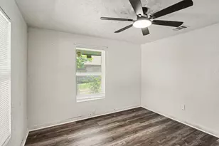1321 34th St, Wichita Falls, TX 76302 - Photo 15
