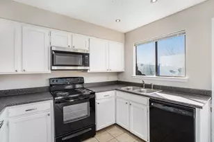3301 Aurora St, Haltom City, TX 76117 - Photo 9