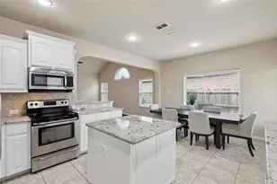300 Delgany Trail, Fort Worth, TX 76052 - Photo 13